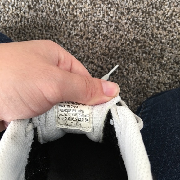 Skecher shoes - Picture 4 of 7